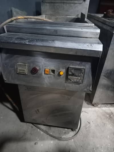 urgent sale Fast food & Chinese