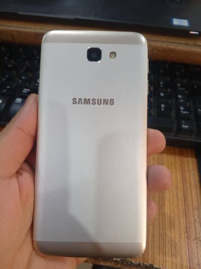 Samsung On5 2016 model