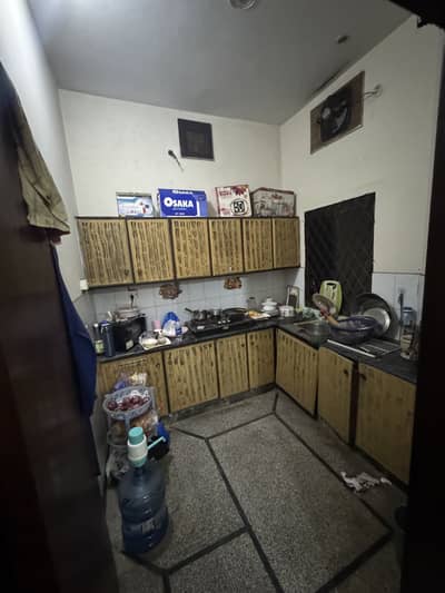 7 Marla Lower Portion For Rent Only For Small Families