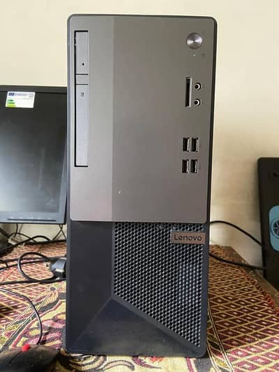 Intel core i3 third gen processor with 4gb of ram and 320gb hdd