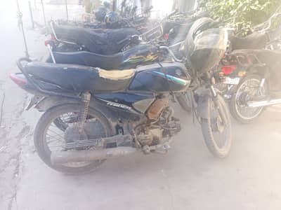 Suzuki Raider 110 2015