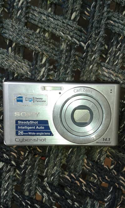 Sony cyber shot 14.1 mega pixel