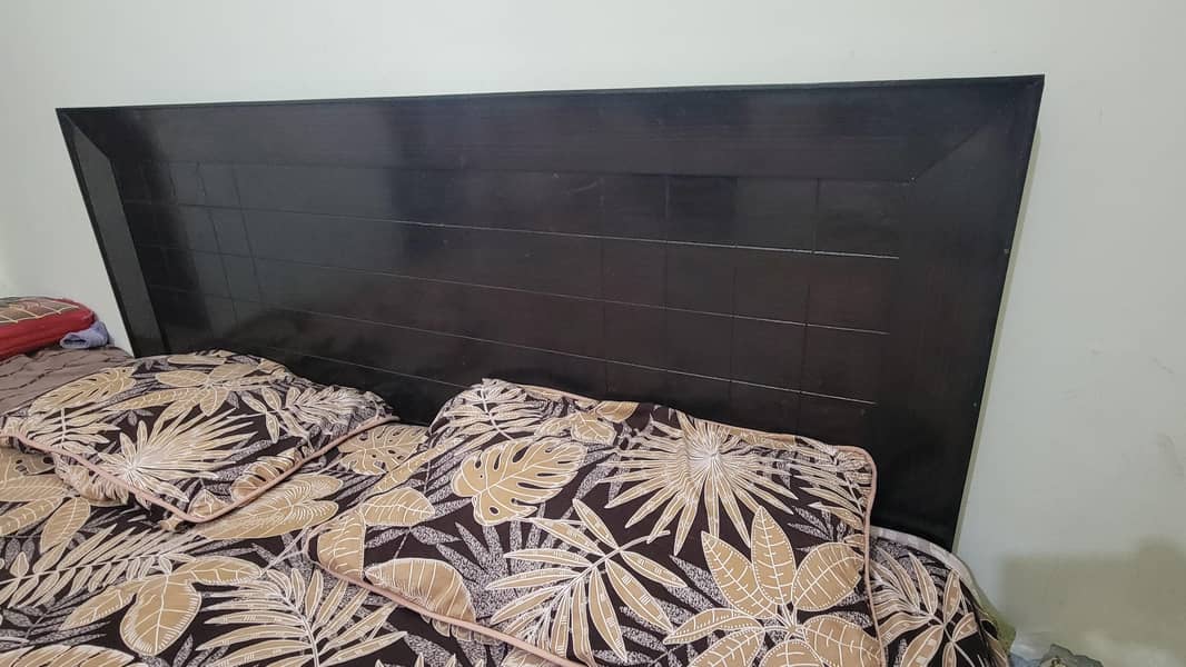 King size Solid Bed 2