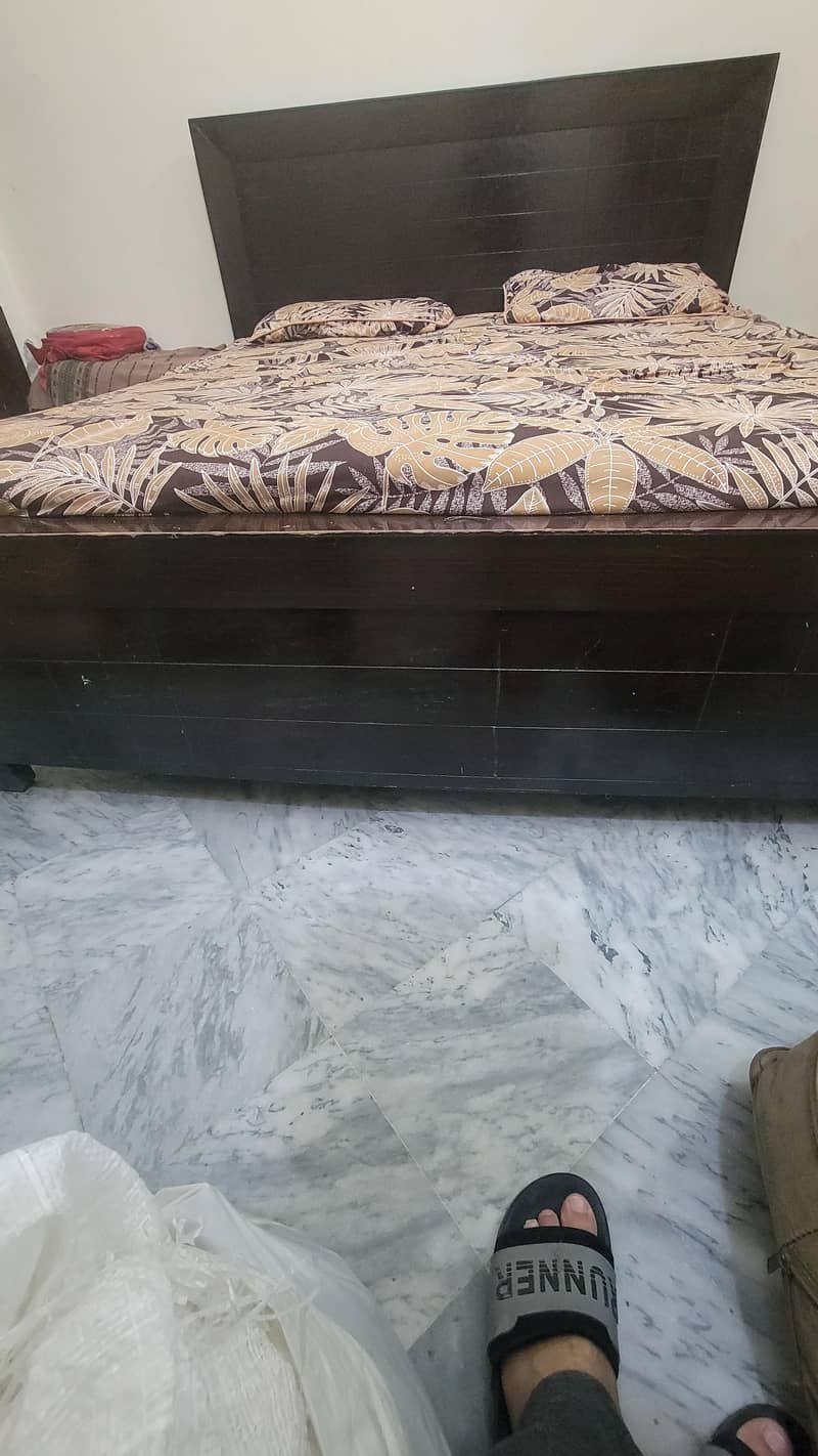 King size Solid Bed 3
