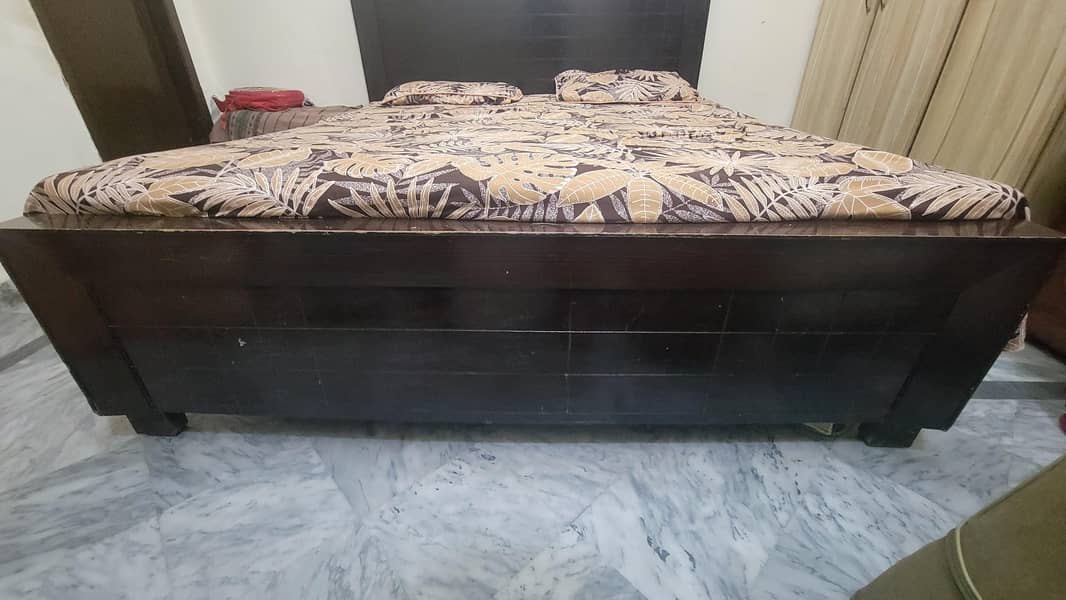 King size Solid Bed 4