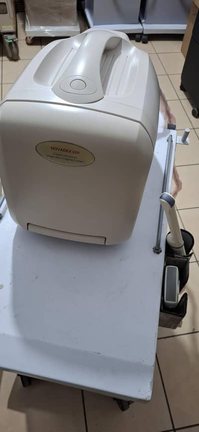 Novadex 3311 portable grayscale ultrasound system.