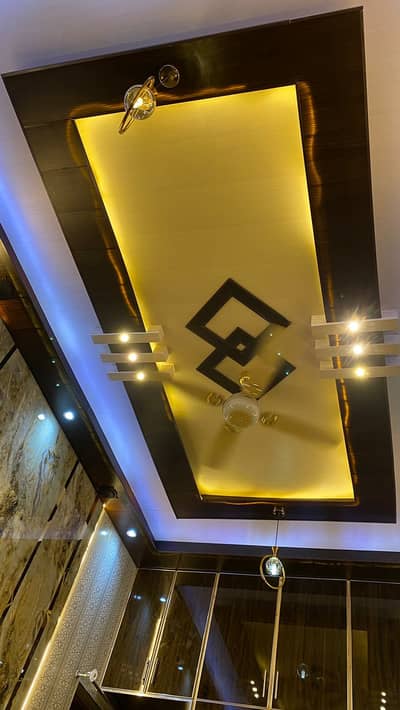 Fancy ceiling Media wall Wallpaper vinyl & wood flooring ceiling Wpc