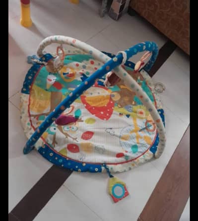 Red tag Brand of ksa play gym mat