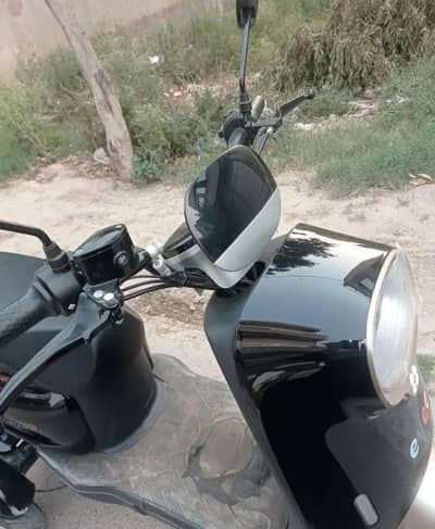 Evee | Electric Scotty | 3 wheel scooty