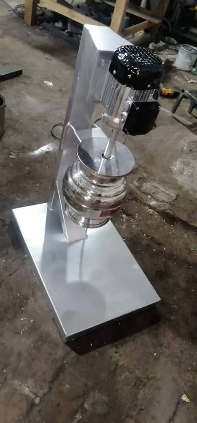 Ice Crusher / Ice Shaver / Baraf Crusher Machine / Lassi Machine