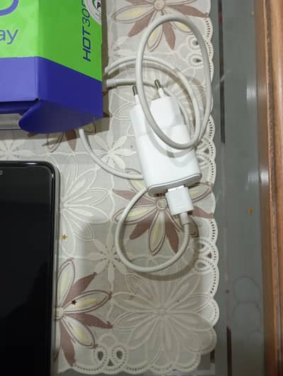 Infinix Hot 30 play for Sale.  9/10, condition