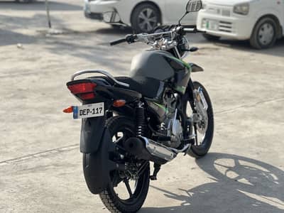 Yamaha YBR 125 G 2025