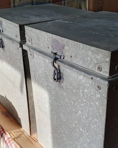 Rice grain storage box