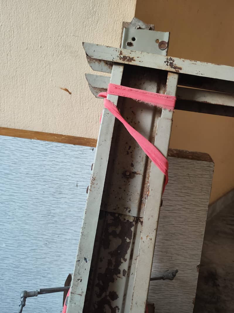 Over Lock Machine 10