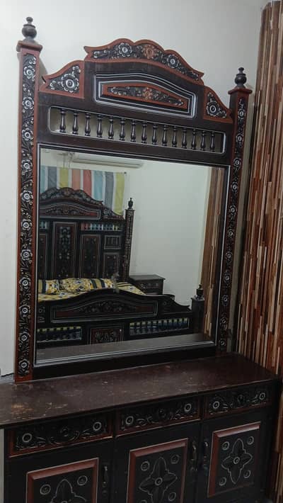 Very heavy wood durable and quality double bed showcase and dres table