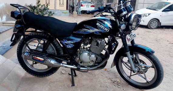 Suzuki GS-150 SE Model 2018 Cell # 0313/244/1979