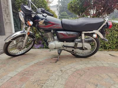Honda 125 23/24 model