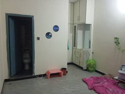 10 Marla Spacious House Is Available In Allama Iqbal Town For Rent