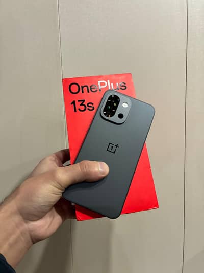 Oneplus 13s - OFFICIAL PTA - Complete Box.