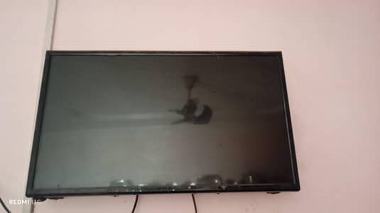 Samsung smart android led TV 32 inch for sale