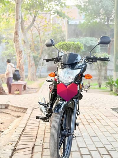 mokay pas 5,10  hazar Kam ho Gaye ga