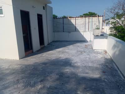 G9 commercial unit space available for rent