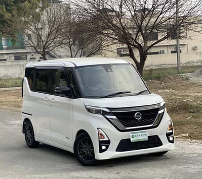 Nissan roox Highway star S hybrid turbo Fresh import