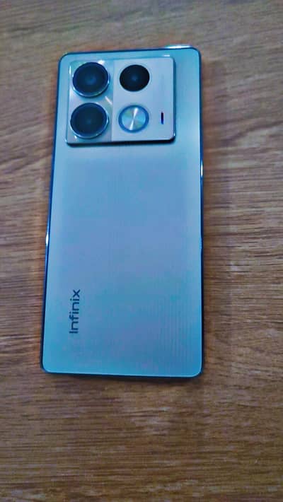 INFNIX NOTE 40  8/256