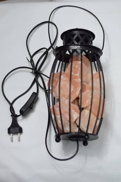 helper and riksha driver