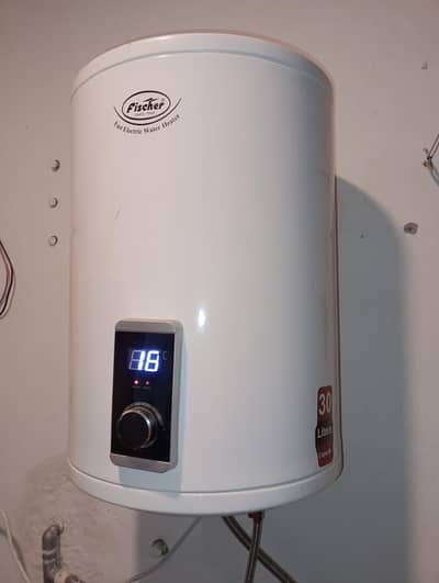 Fischer 30 Litre Geyser – Like New, Digital Display