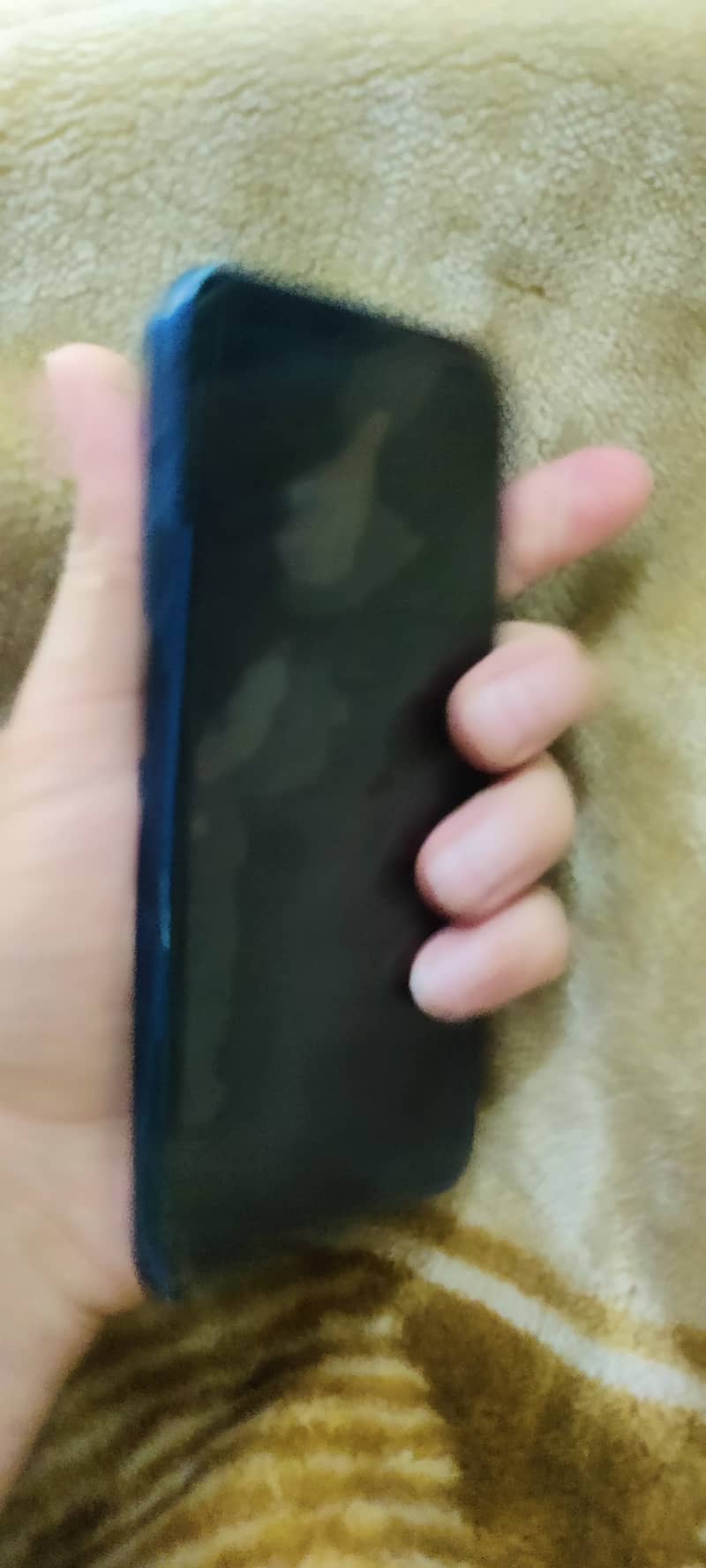 Apple iPhone 12 6