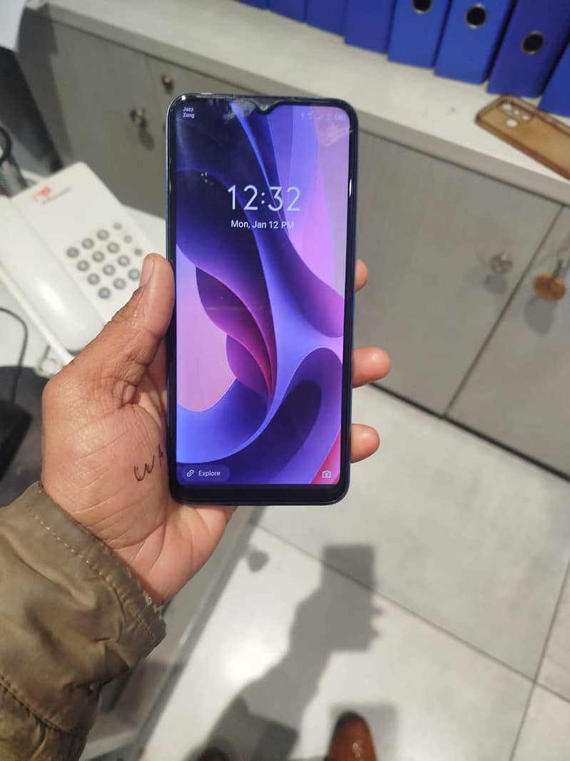 دبائے اور موبائل 0