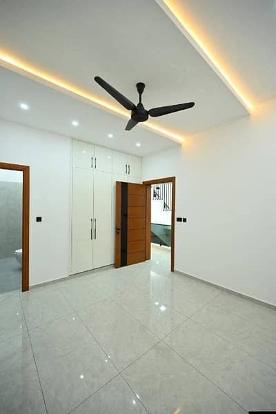 Looking For A House In Bahria Town Phase 8 - Usman Block Rawalpindi house For Rent