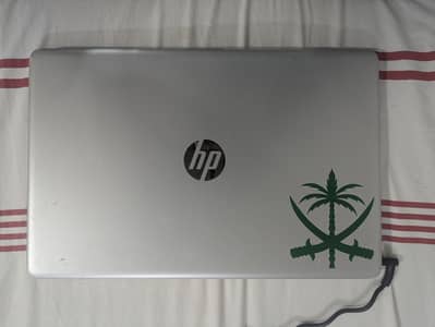 Hp core i3 8th generation, 4gb ram, 224GB storage(SSD),