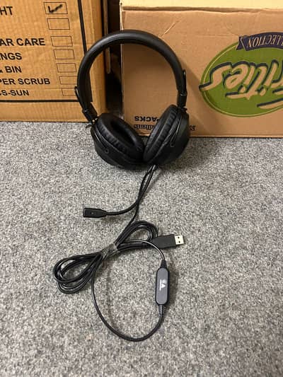 headphones usb trust brand