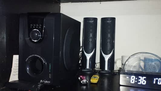 Audionic speakers & woofer