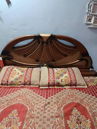 kind size bed 10by10 condition all ok koi bhi masala nhi ha