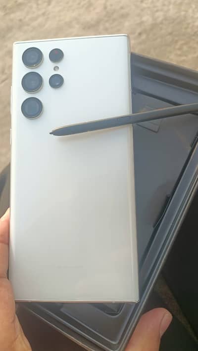 Samsung Galaxy S22 Ultra 5G | 512GB  | 12GB RAM| Box, S-Pen, Box