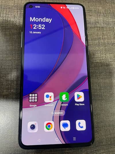 OnePlus 8T – 12GB RAM / 256GB Storage – Good Condition
