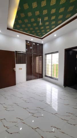 7.5 Marla Brand New House (With Basement) For Sale In Lake City Sector M7B