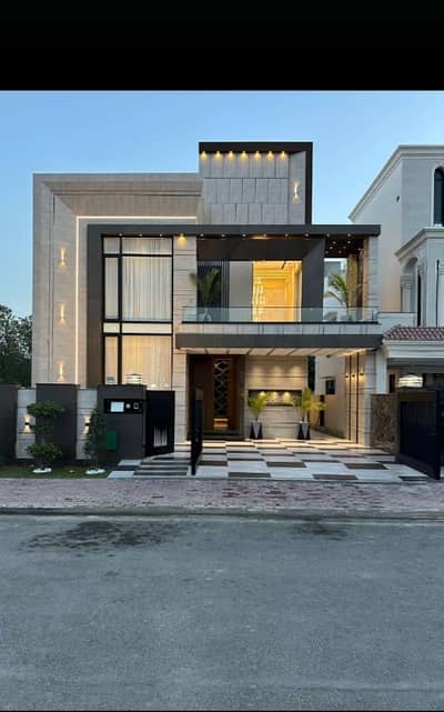 10 Marala House Available For Rent