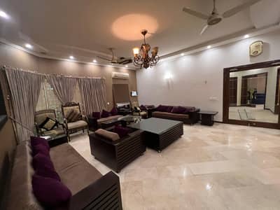 One Kanal Used Modern Design Bungalow For Sale At Prime Location Of DHA Lahore Near To Park masjid & Commercial Market.