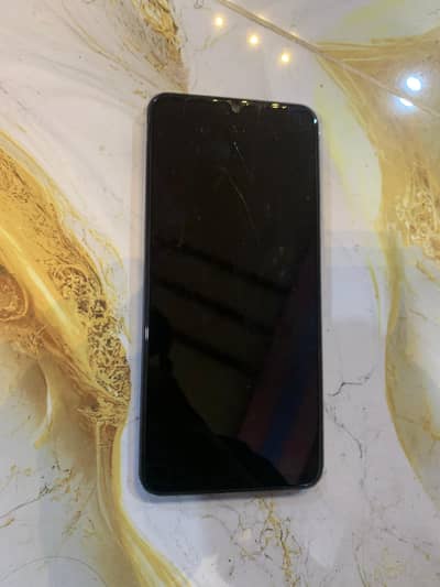 dabba charger bhi hai condition 10 by 10 hai do manth Chala hua hai