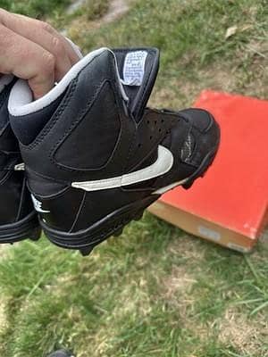 Brand New Nike Football Shoes – Multan – 95% OFF – Urgent Salem