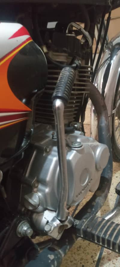 Honda 125 10/9 condition dacomantes all ok biomatric b mil jaye gi