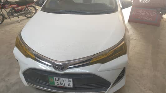 Toyota Corolla Altis Grande CVT-i 1.8 2018