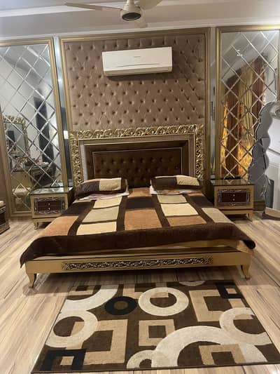 Beautiful brown bed set for sale