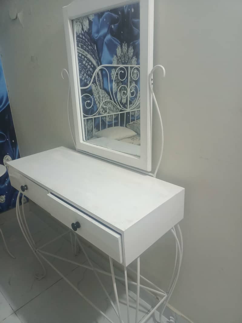 Dressing table. . . . 2