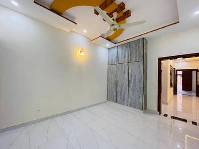 5 Marla Lower Portion Available For Rent