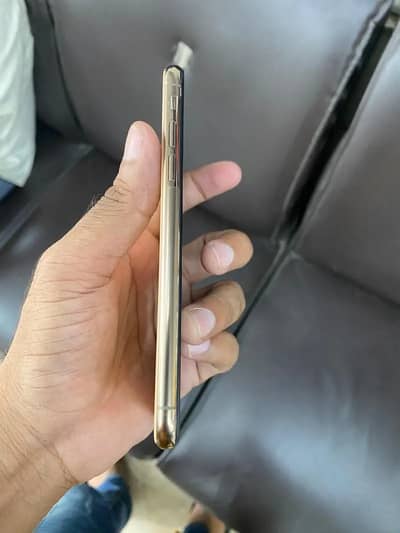iPhone xs Non PTA but sim working